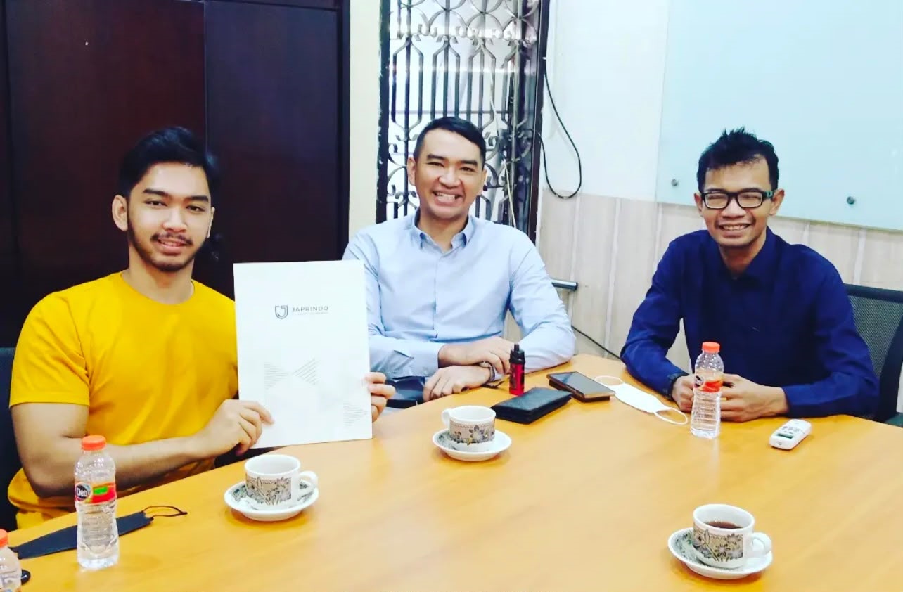 eric.pse bersama notaris