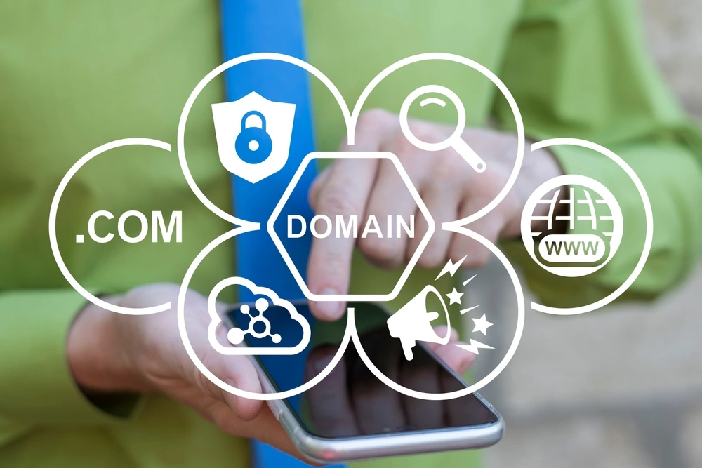 Perbedaan Domain dan Hosting